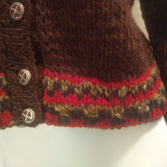 Handmade unique woolen cardigan, medium size, brown - Picture 2 of 6